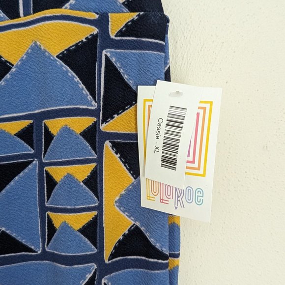 Lularoe Cassie Skirt - Picture 2 of 5